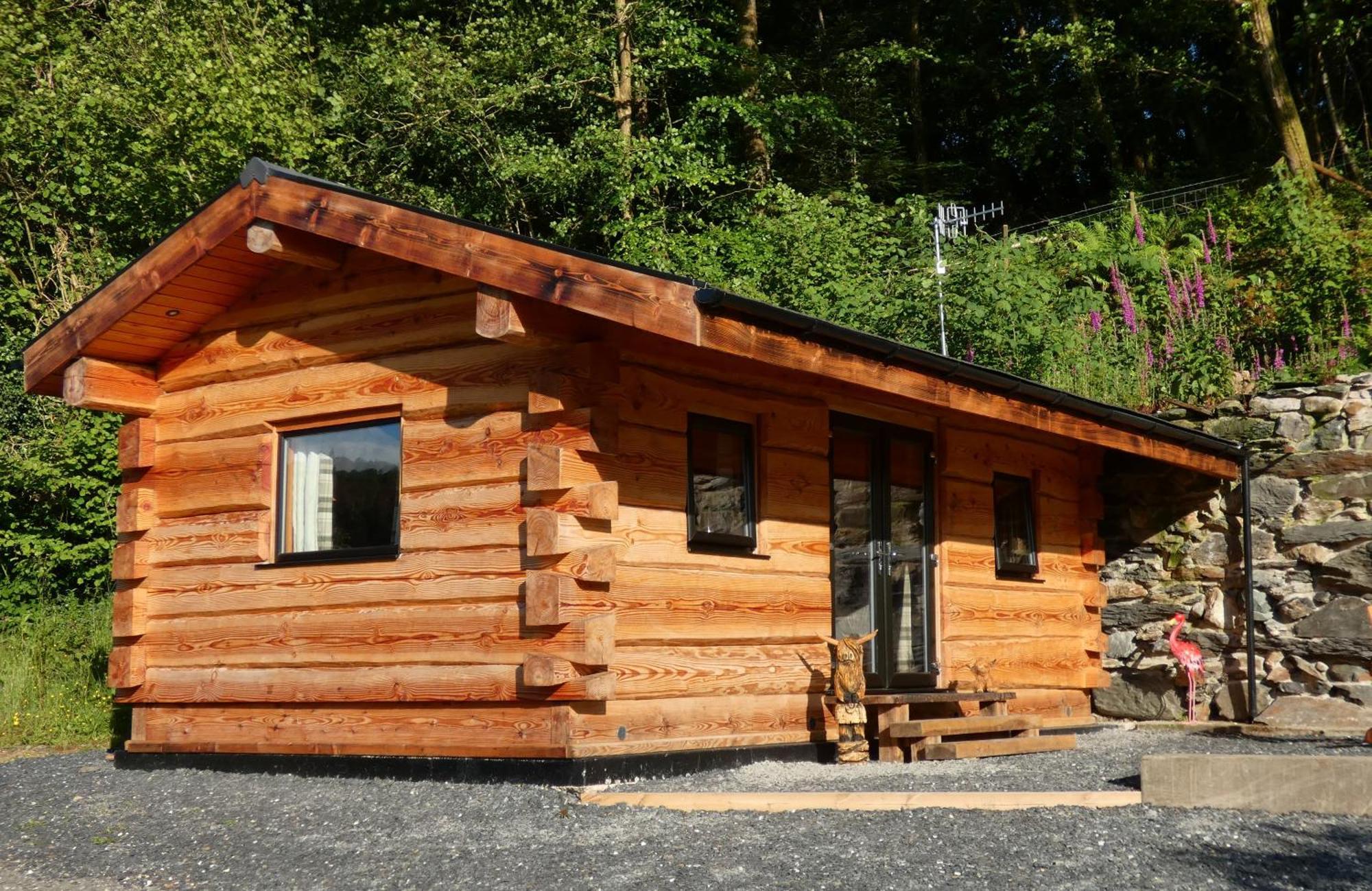 דולגלאו Abergwynant Farm Glamping & Apartments מראה חיצוני תמונה